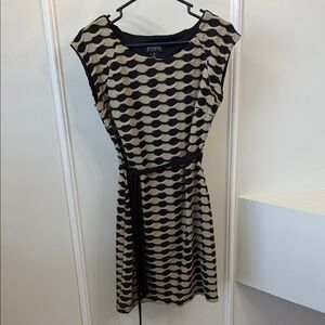 Enfocus Studio Black and Tan Patterned Mini Dress